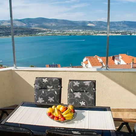 Apartments Bluesky Trogir Exterior photo