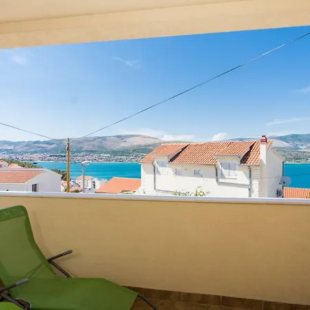 Apartments Bluesky Trogir Exterior photo