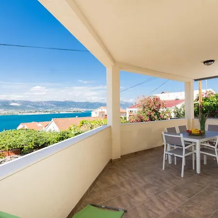 Apartments Bluesky Trogir Exterior photo