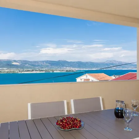 Apartments Bluesky Trogir Exterior photo