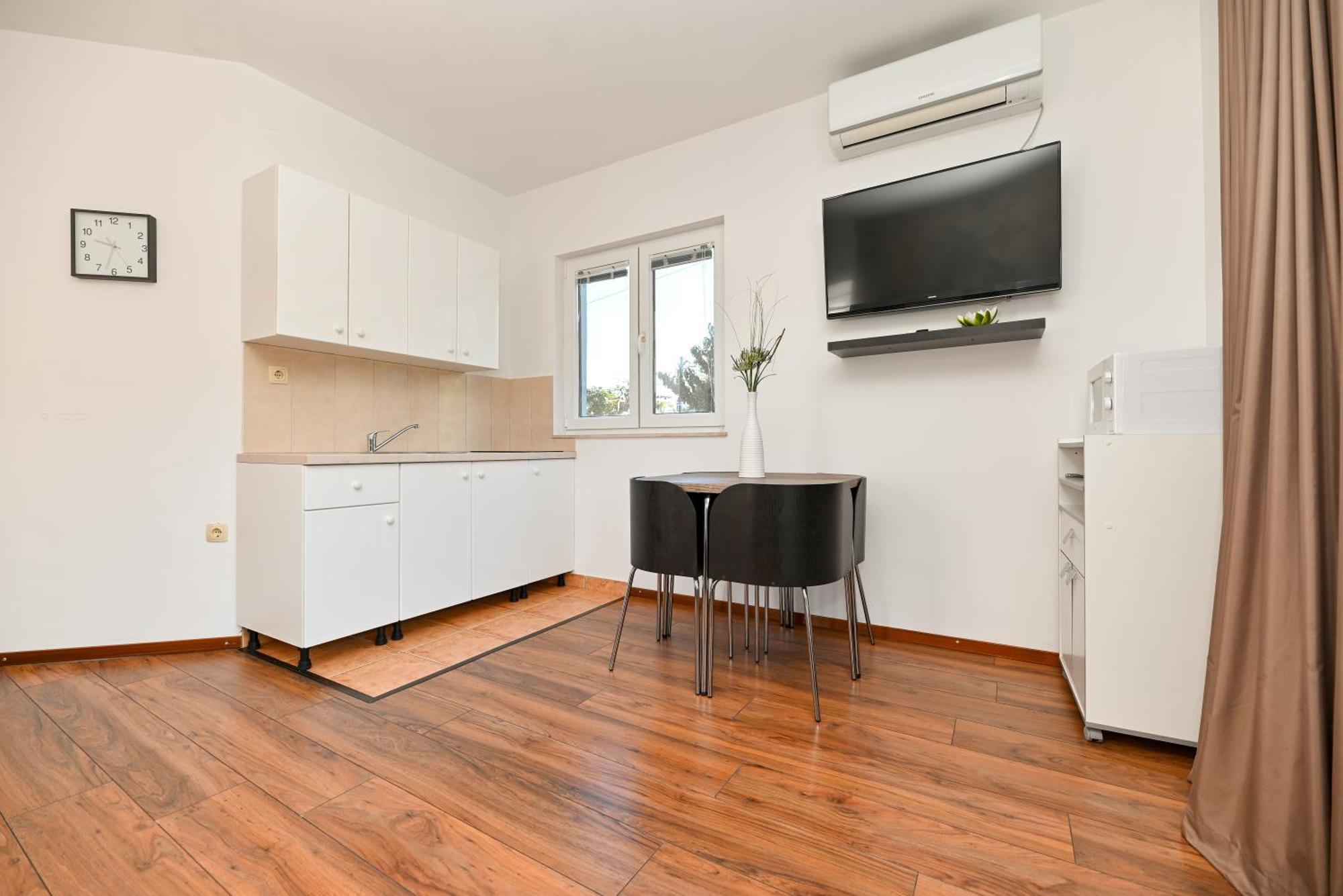 Bluesky Apartment